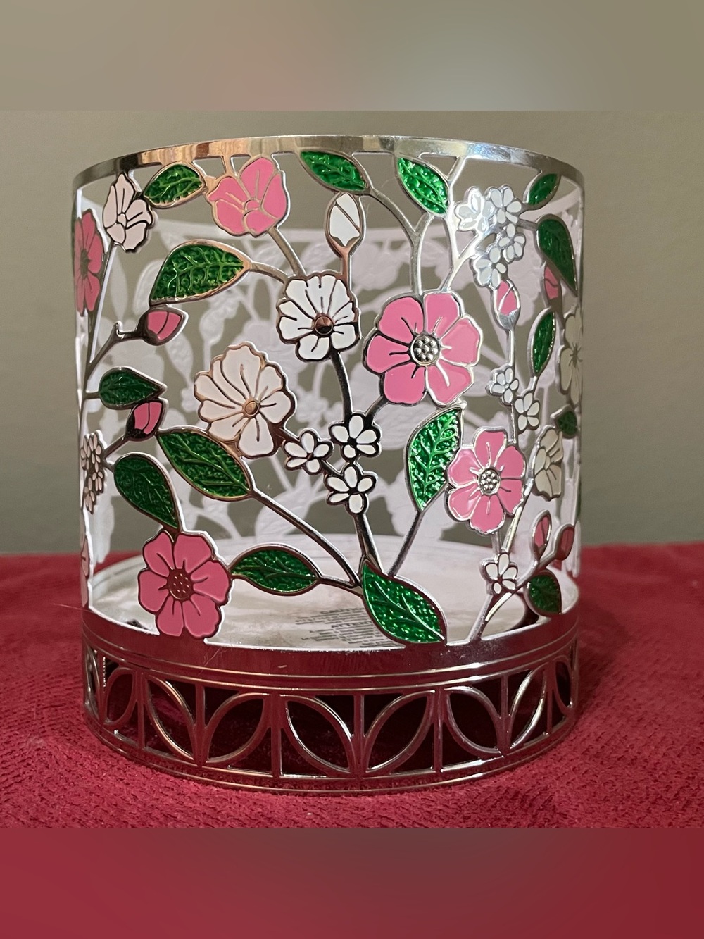 Bath & Body Works Floral Toss Three Wick Candle Holder